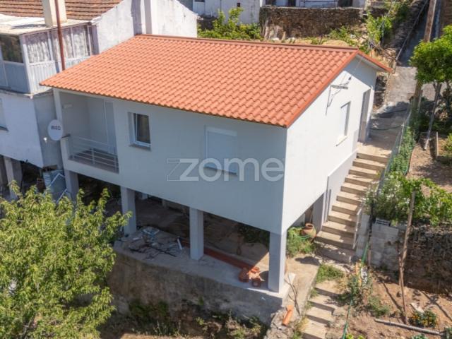 Casa venda em Portela do Fojo-Machio, Pampilhosa da Serra