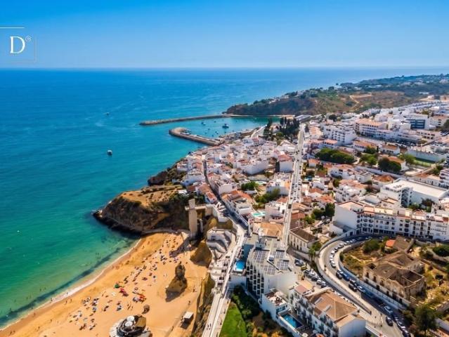 Vivenda venda em Oura, Albufeira