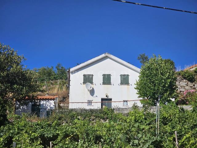 Casa venda em Valezim, Seia