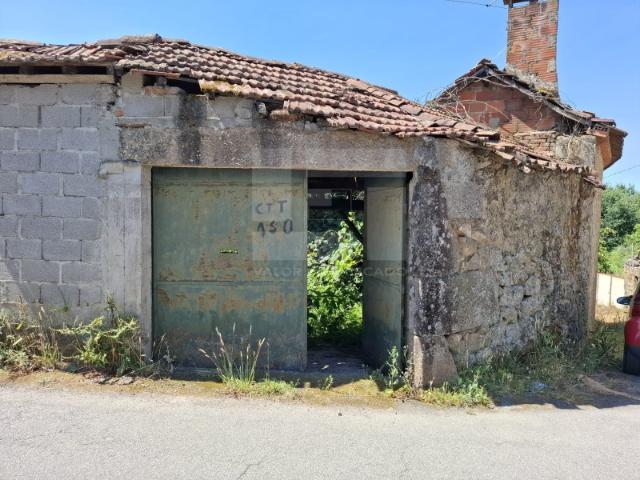 Casa venda em Campo de Besteiros, Tondela