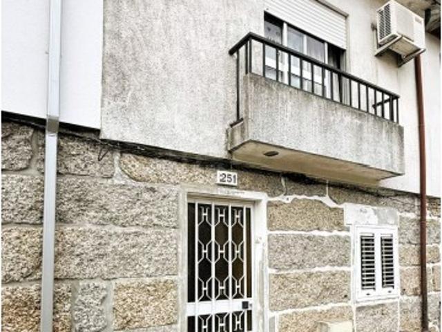 Casa venda em Urgezes, Guimarães