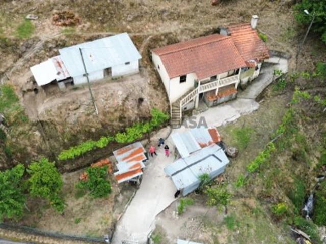 Casa venda em Baceiros, Amarante