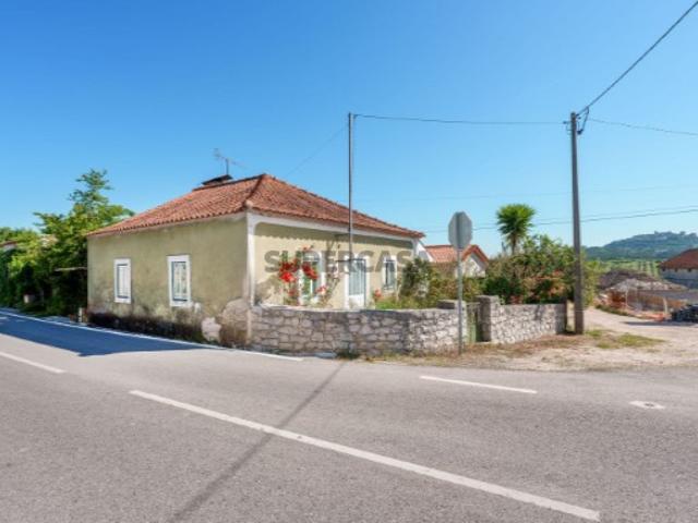 Casa venda em Ourém, Santarém
