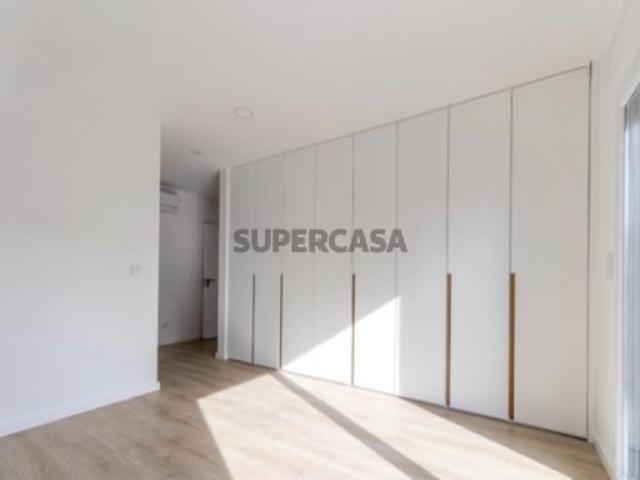 Casa venda em Fernão Ferro, Seixal