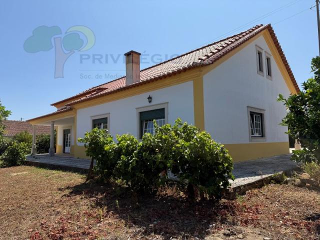 Casa venda em Bombarral, Leiria
