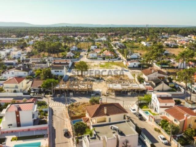 Casa venda em Aroeira, Almada