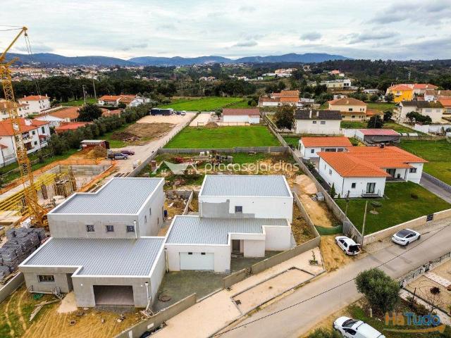 Casa venda em Batalha, Leiria