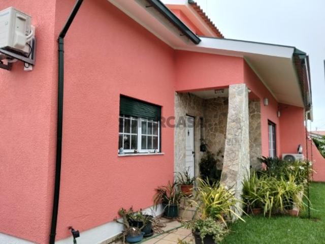 Casa venda em Oliveira Do Bairro, Aveiro