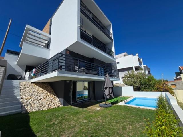 Casa venda em Bairro da Milharada, Odivelas