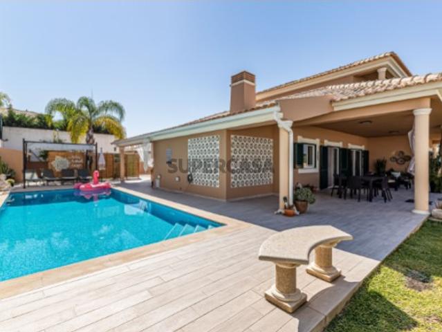 Casa venda em Albufeira e Olhos de Água, Albufeira