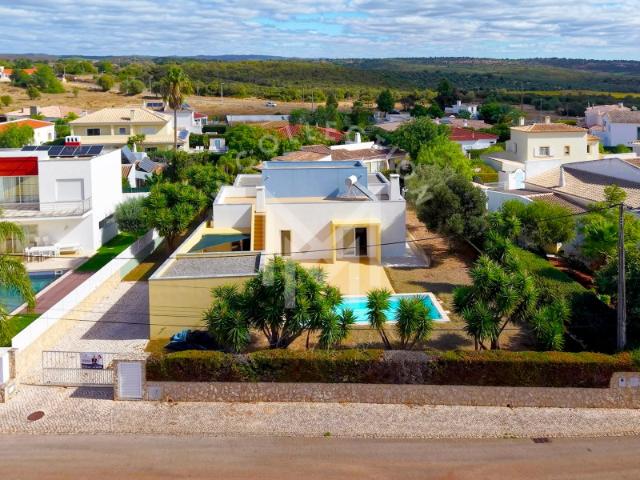 Casa venda em Monte Canelas, Portimão