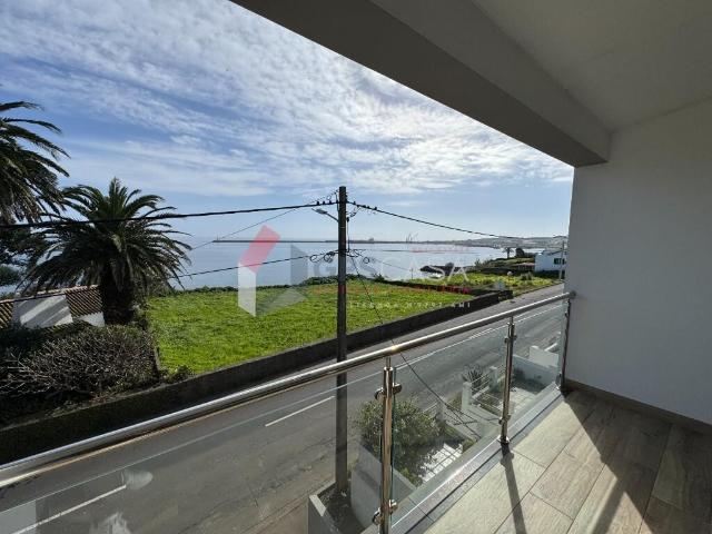Casa venda em Açores, Praia Da Vitória