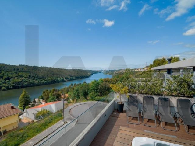 Casa venda em Foz do Sousa e Covelo, Gondomar
