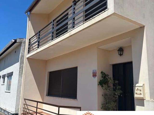 Casa venda em Maia, Gueifães