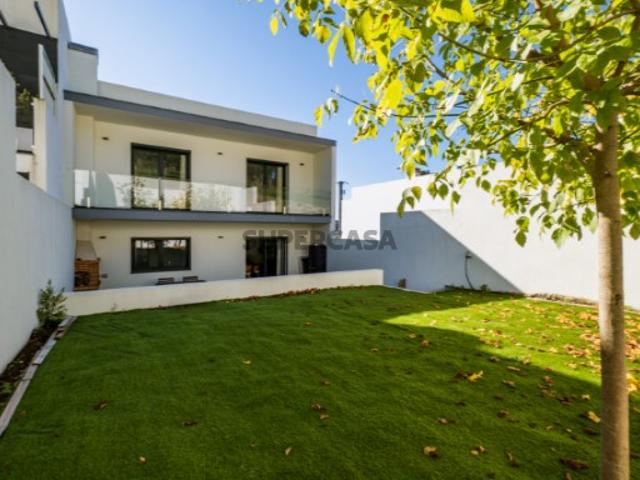 Casa venda em Odivelas, Bairro dos Carrascais