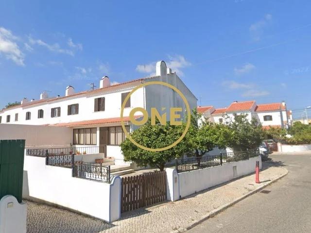 Apartamento alugar em Manique de Cima, Sintra (Santa Maria e São Miguel, São Martinho e São Pedro de Penaferrim)