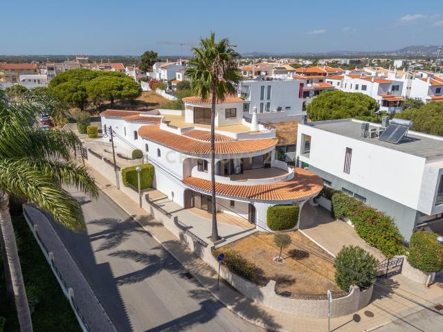 Vivenda venda em Montenegro, Faro