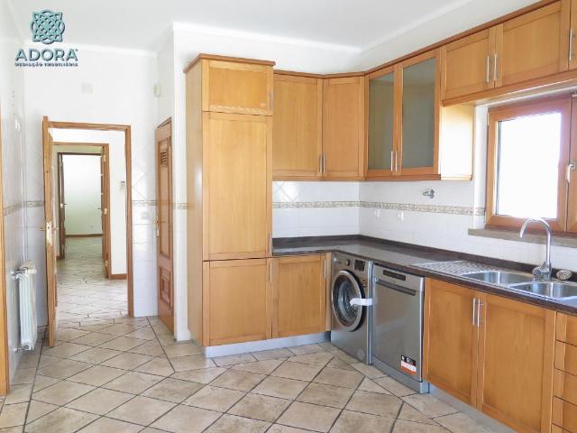 Propriedade venda em Sesimbra, Carrasqueira