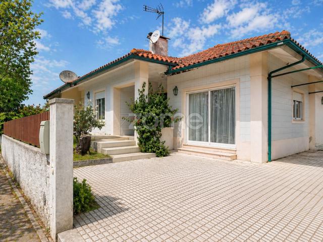 Casa venda em Lagoa de Esgueira, Aveiro