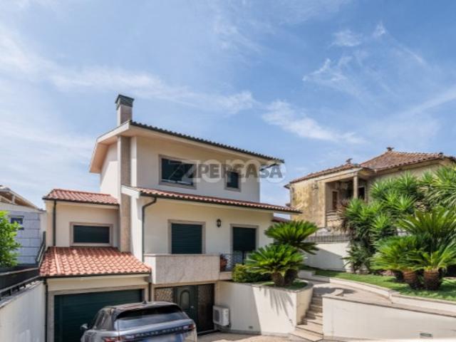 Casa venda em Felgueiras, Porto