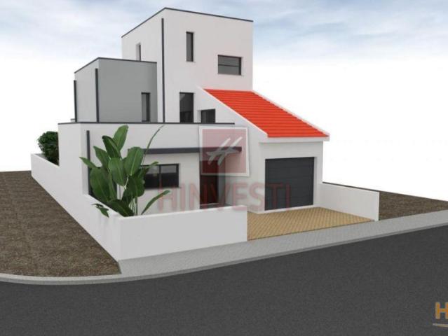 Casa venda em Marinha Grande, Leiria