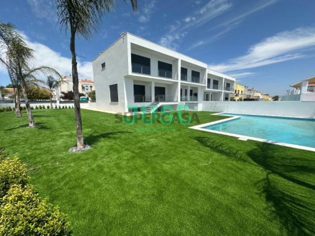 Casa venda em Almada, Setúbal