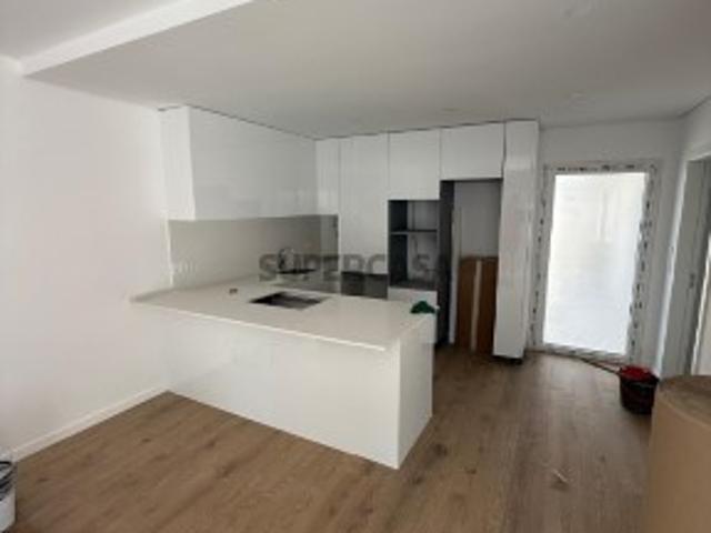 Casa venda em Fernão Ferro, Seixal