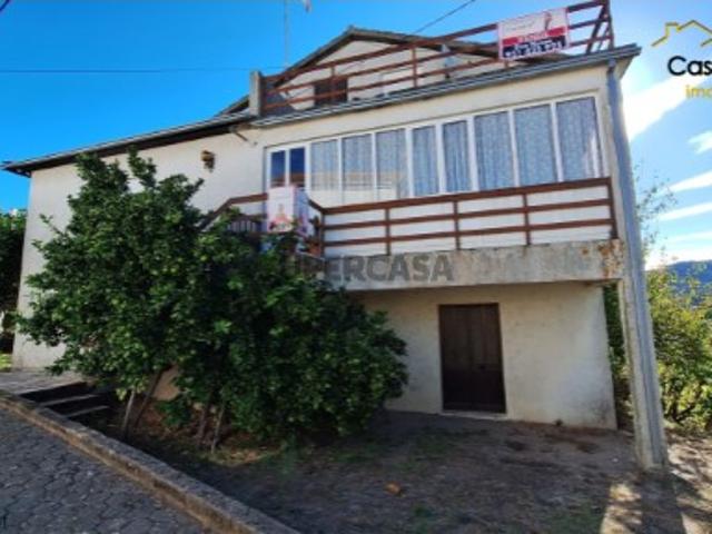 Casa venda em Oleiros
