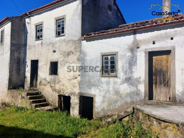 Casa venda em Oleiros, Mosteiro