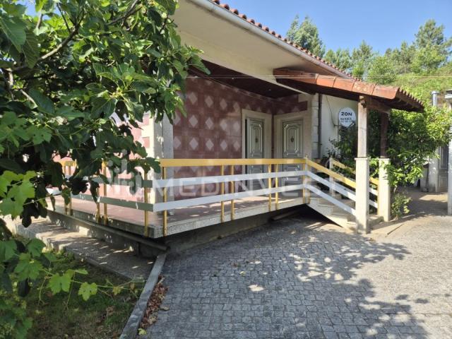 Casa venda em Cabeceiras De Basto, Braga