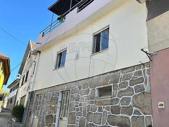Casa venda em Abrunhosa-a-Velha, Mangualde