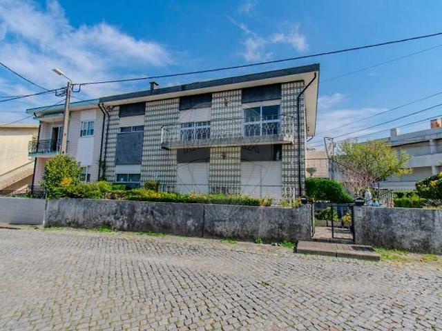 Casa venda em Brás Oleiro, Águas Santas