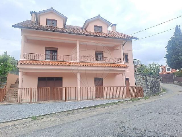 Casa venda em Aguiã, Arcos de Valdevez