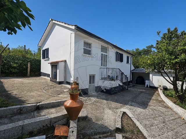 Casa venda em Cambra, Cambra e Carvalhal de Vermilhas