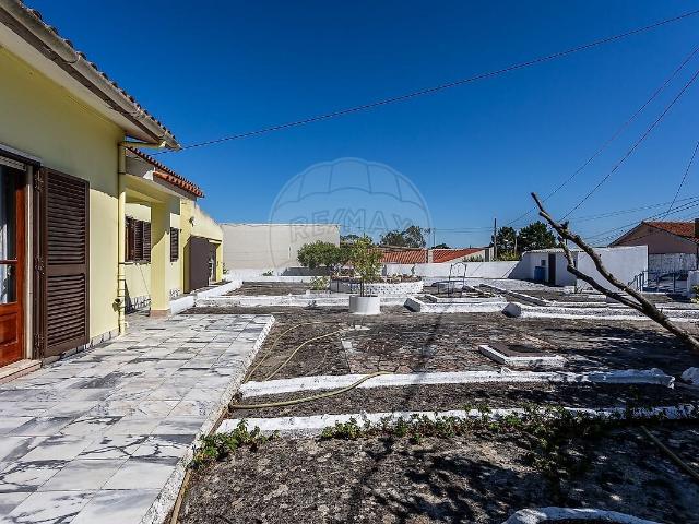 Casa venda em Olelas, Almargem do Bispo