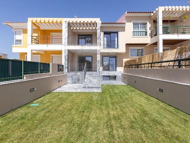 Casa venda em Morelena, Pero Pinheiro