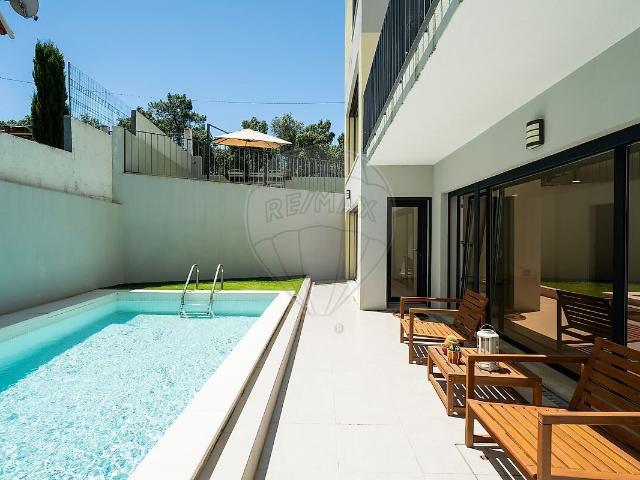 Casa venda em Quinta do Vale da Loba, Seixal