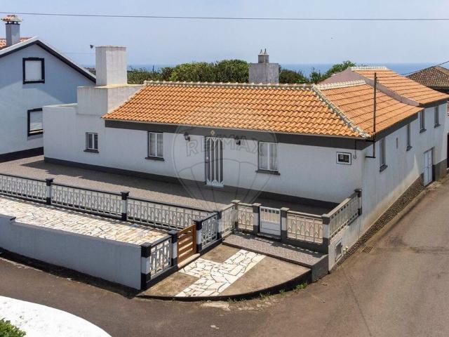 Casa venda em Açores, Porto Judeu