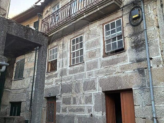 Casa venda em Arcozelo, Gouveia