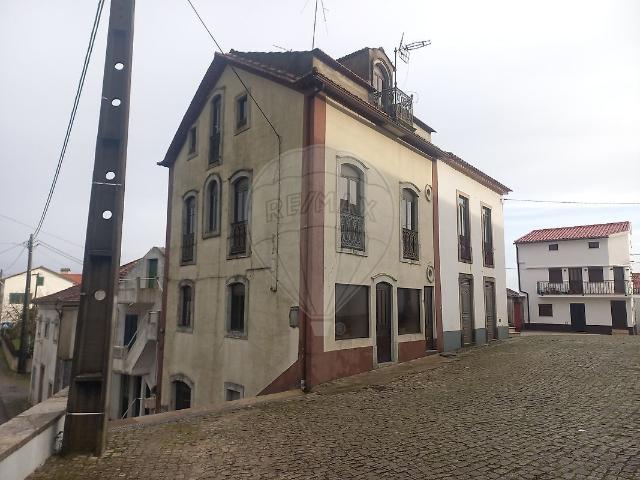 Casa venda em Arega, Figueiró dos Vinhos