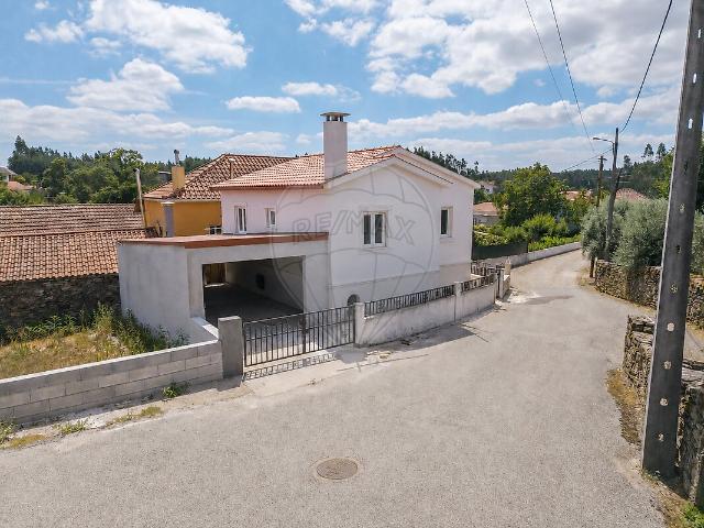 Casa venda em Barreiro de Besteiros, Tondela
