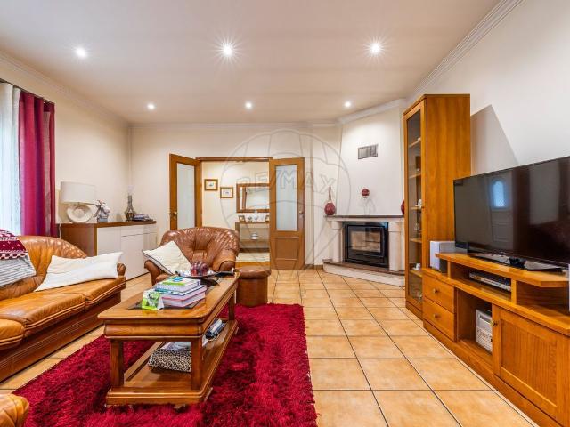 Casa venda em Batalha, Golpilheira