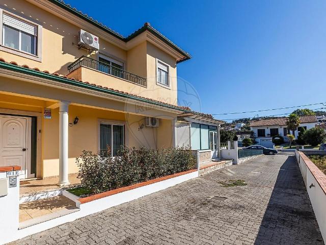 Casa venda em Batalha