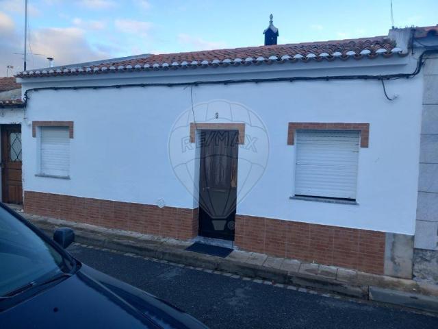 Casa venda em Nossa Senhora das Neves, Beja