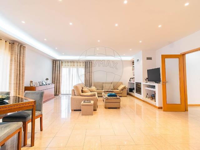 Casa venda em Bougado (São Martinho e Santiago), Trofa