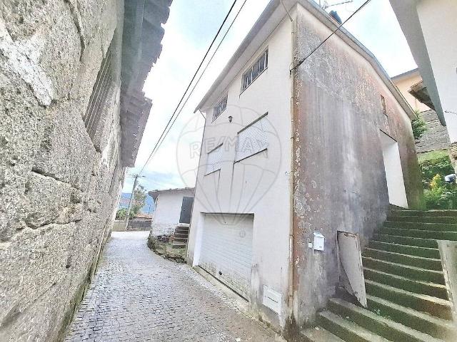 Casa venda em Lordelo, Amares