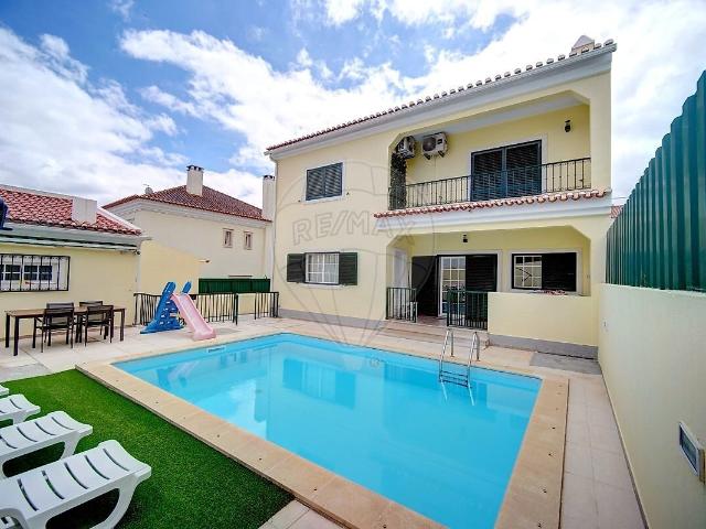 Casa venda em Bairro Casal dos Machados, Loures