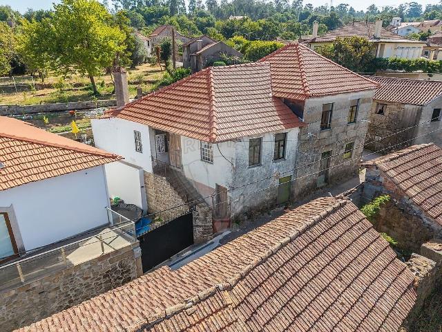 Casa venda em Campo de Besteiros, Tondela