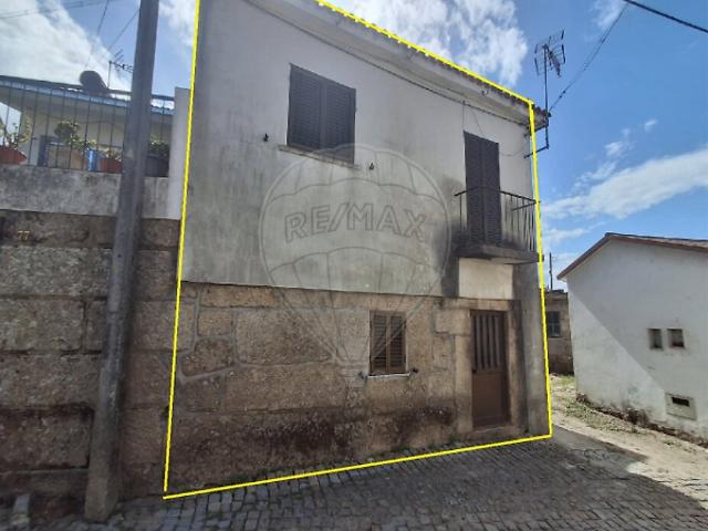 Casa venda em Canas de Senhorim, Nelas