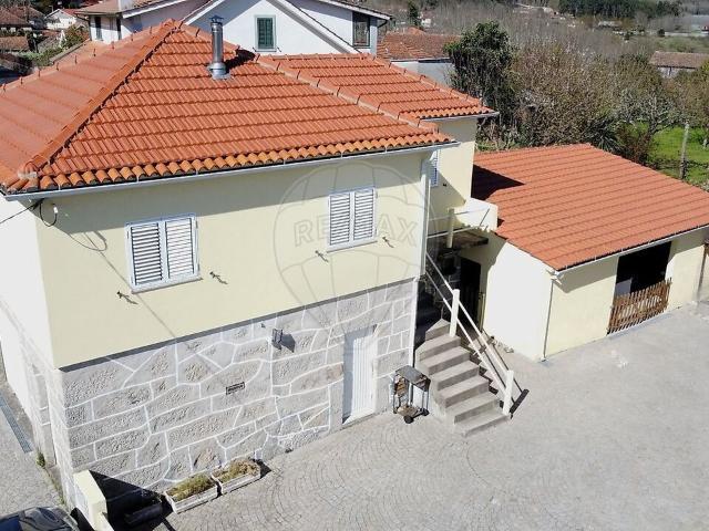 Casa venda em Carvalhais e Candal, São Pedro do Sul